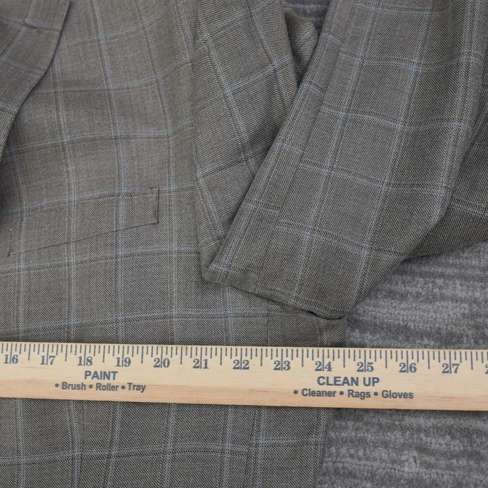 Calvin‎ Klein Gray Wool Silk Blazer Sport Coat Men Two Button Check 48 Regular
